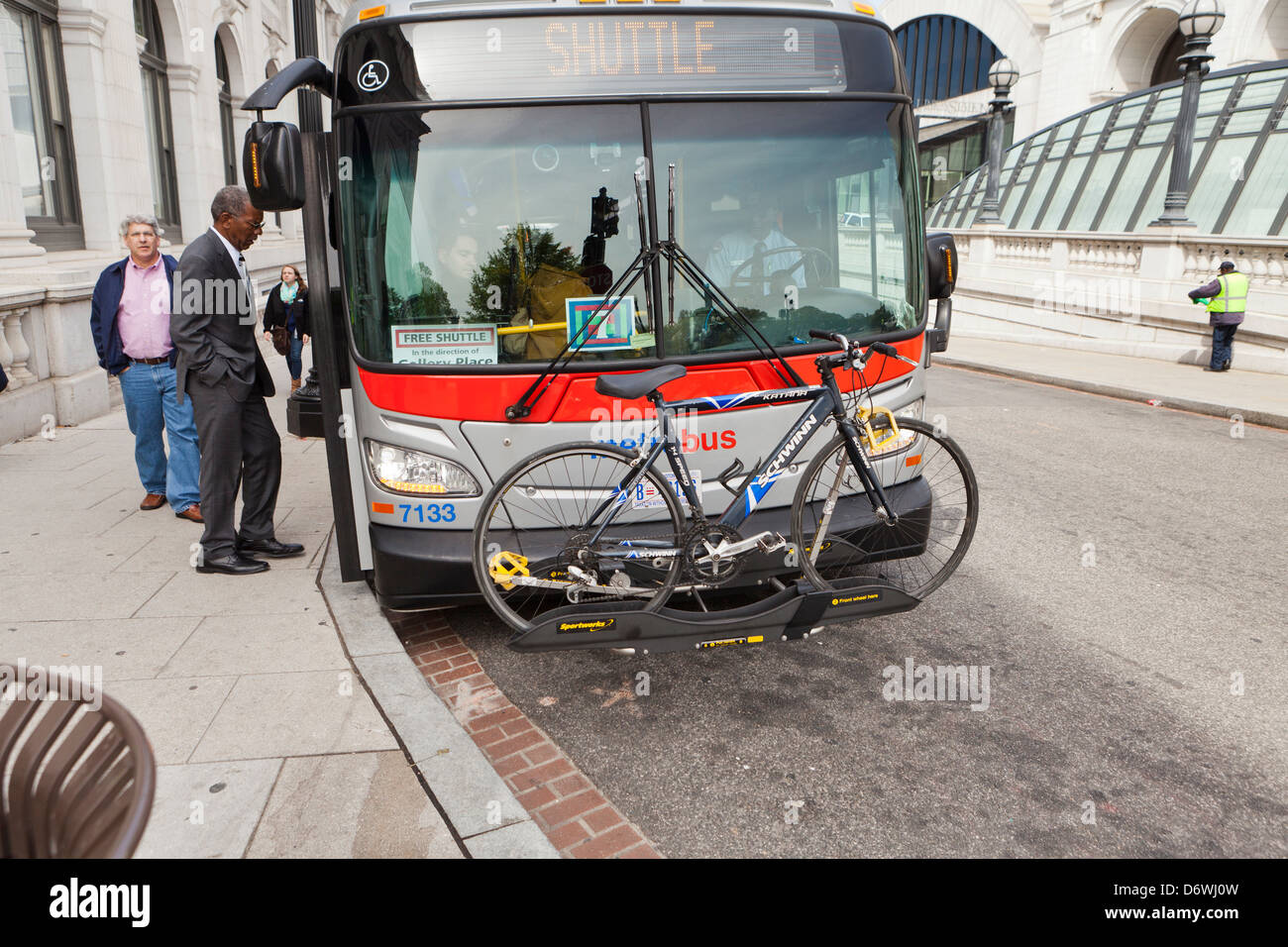 Public bus metrobus transportation hi-res stock photography and images ...