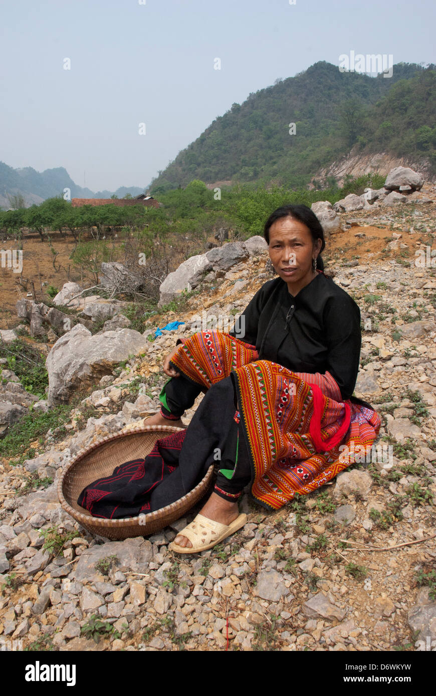 Hill tribe nationality woman hi-res stock photography and images - Alamy