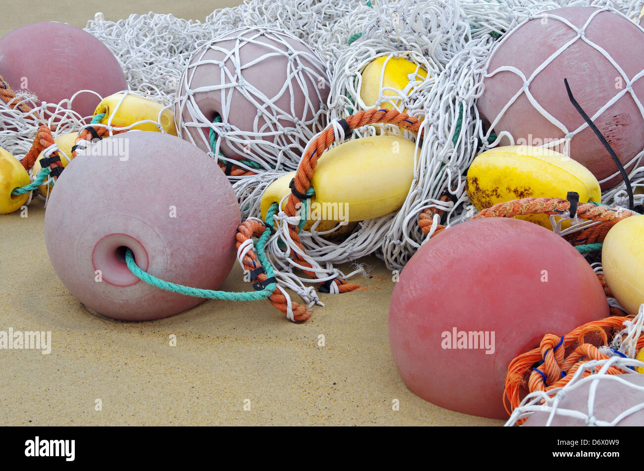 Tangled fishing nets hi-res stock photography and images - Page 2