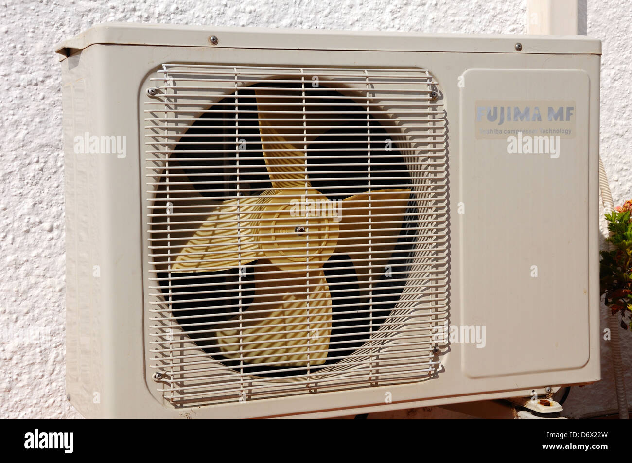 Air con unit hires stock photography and images Alamy