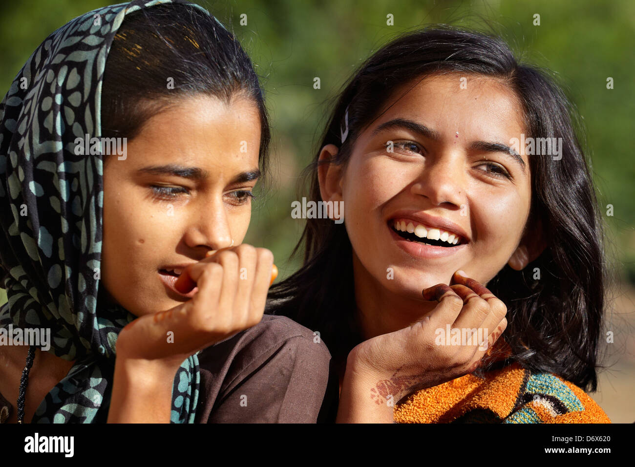 Portrait of young hindu smiling girls, Rajasthan State, India Stock Photo