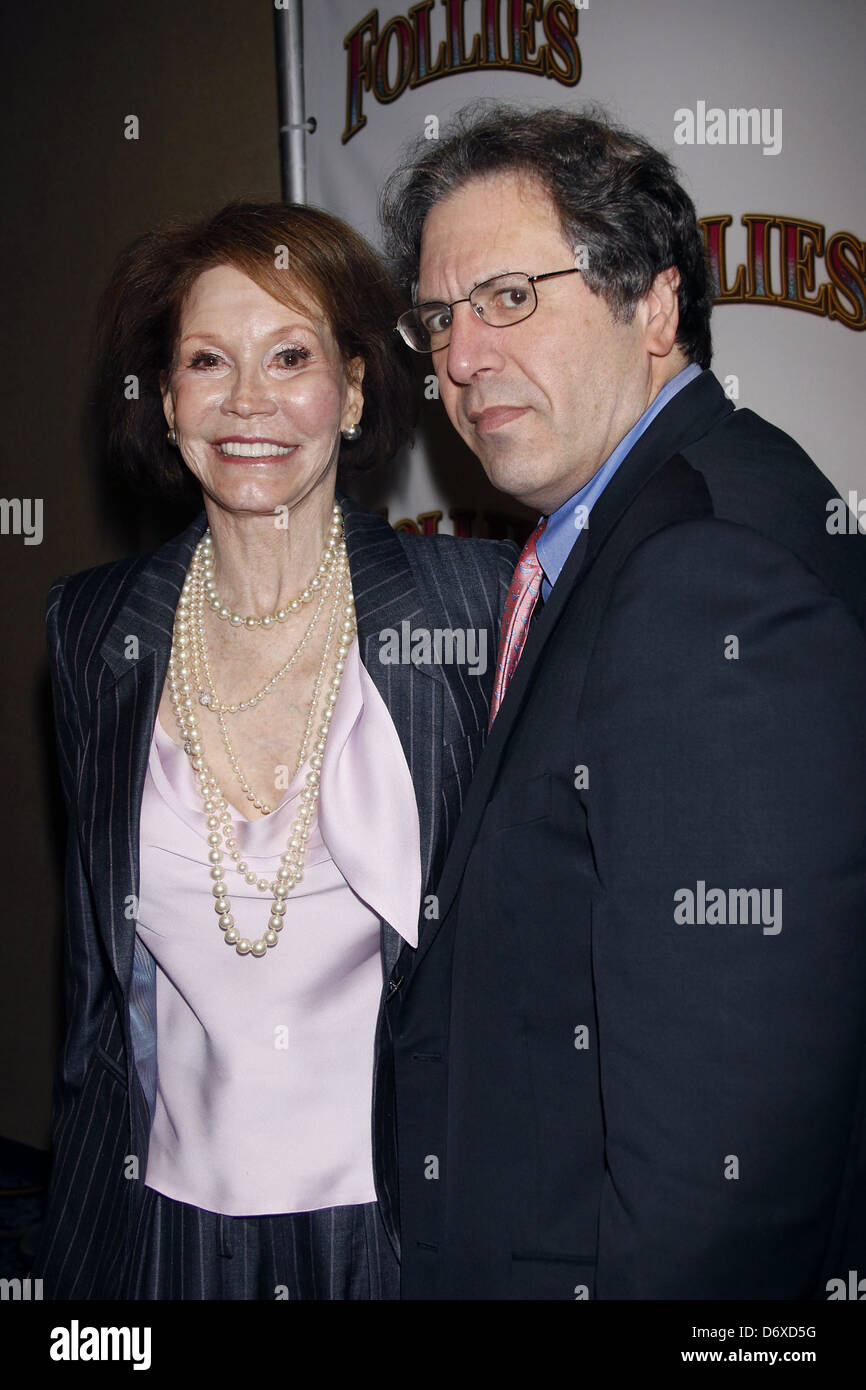 Mary Tyler Moore and her husband Dr. Robert Levine Opening night of the Broadway musical production of 'Follies' at the Marquis Stock Photo