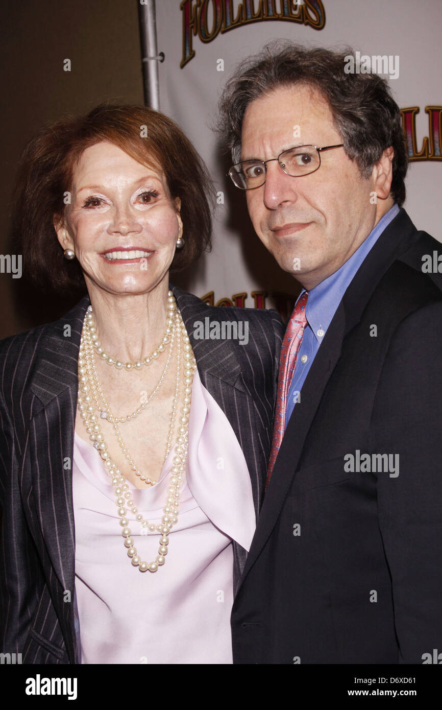 Mary Tyler Moore and her husband Dr. Robert Levine Opening night of the Broadway musical production of 'Follies' at the Marquis Stock Photo