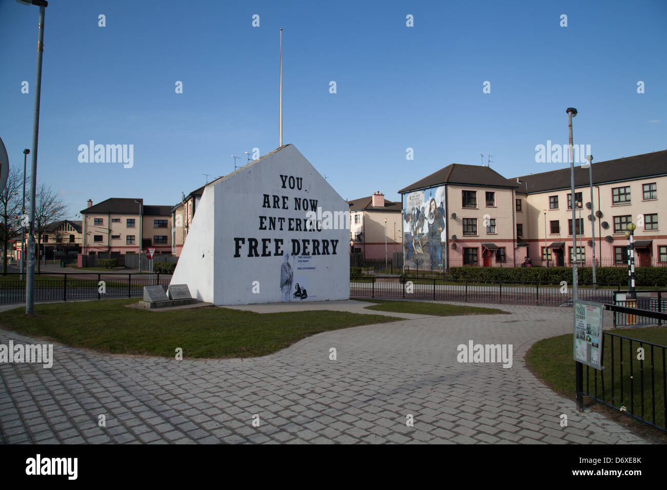 Free Derry Corner and republican mural of Bernadette Devlin Derry Londonderry Northern Ireland Stock Photo