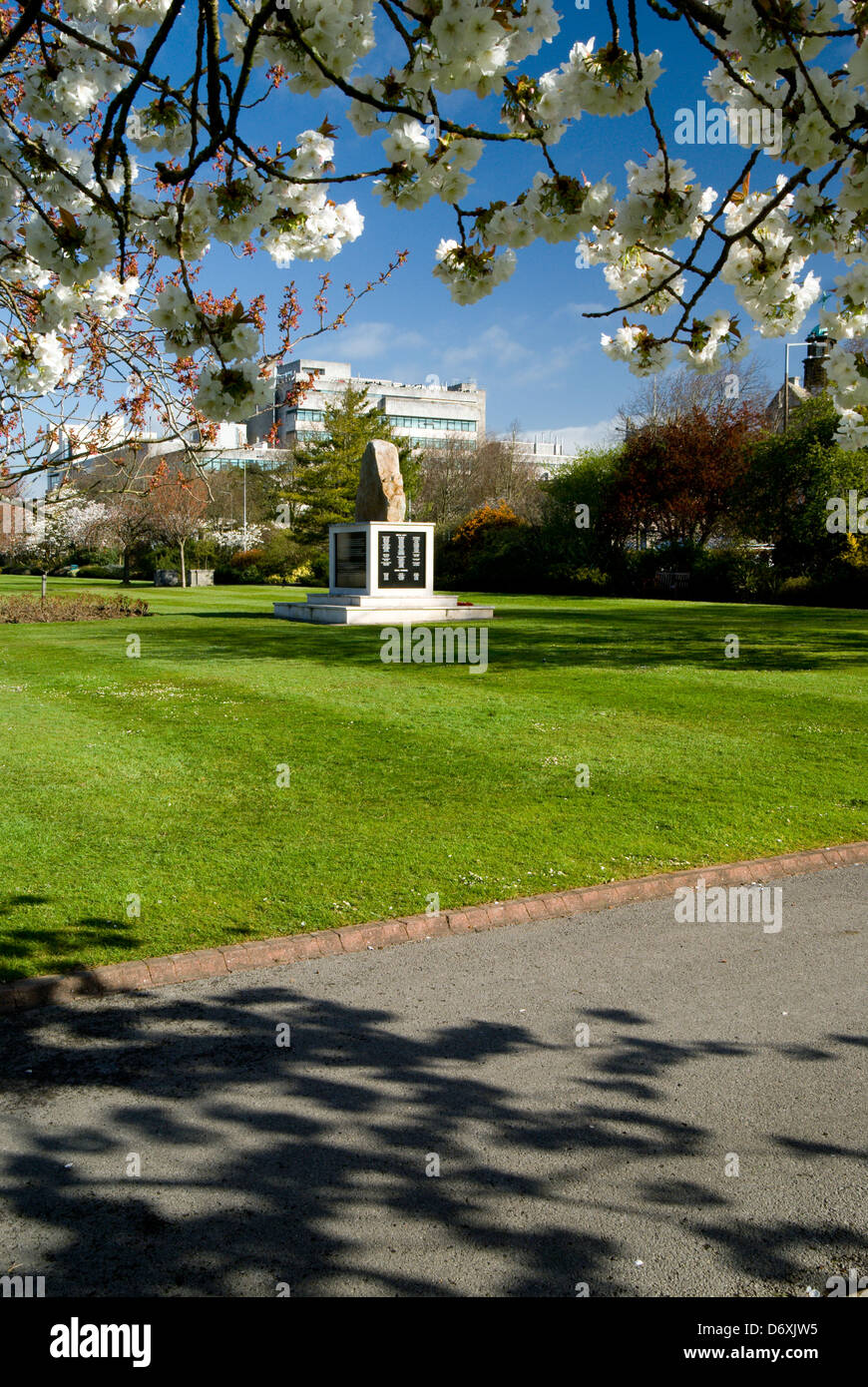 Falklands War Memorial, Alexandra Gardens, Cathays Park, Cardiff, South Wales, UK. Stock Photo