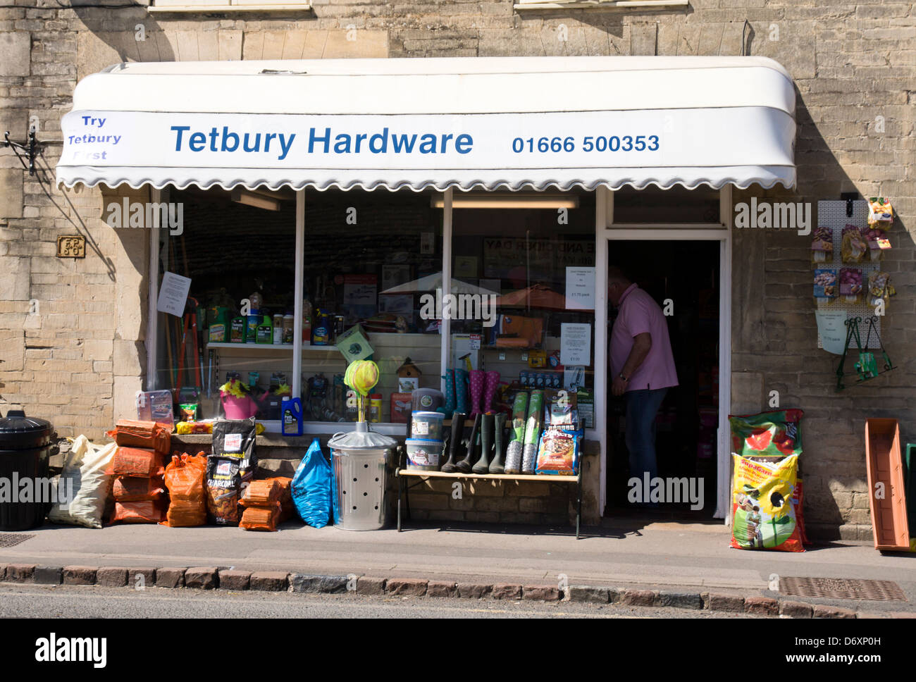 Hardware shop display hires stock photography and images Alamy