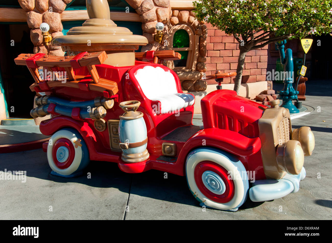 Disneyland Amusement Park, Anaheim, California USA Stock Photo - Alamy