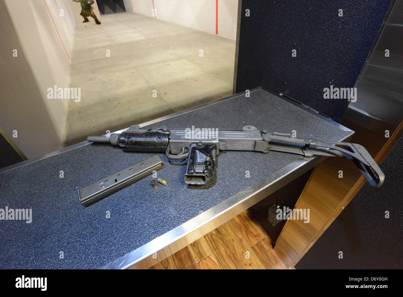 Uzi Machine gun Stock Photo Alamy