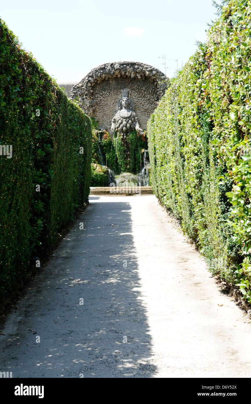 Villa d’Este. Tivoli. Italy. View of Fontana Della Madre Natura with a statue of Diana of Ephesus, the great nature goddess. Scu Stock Photo