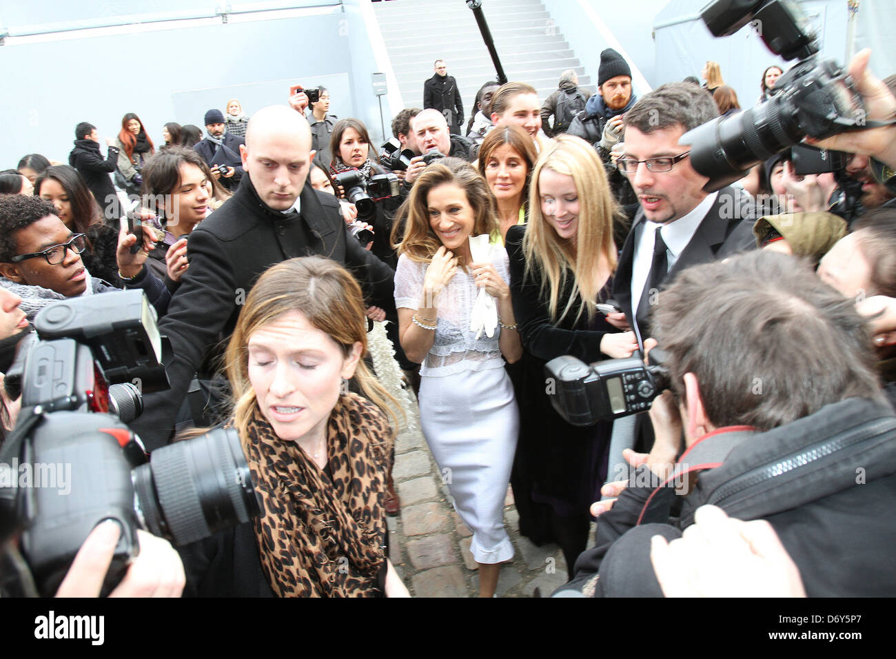 Sarah Jessica Parker Paris Fashion Week Autumn/Winter 2012 Louis