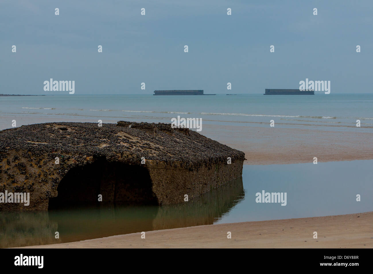 mulberry harbour on the gold beach debarquement of Arromanches-Les-Bains, june 6 th 1944, second war (1939-1945), Normandy Stock Photo