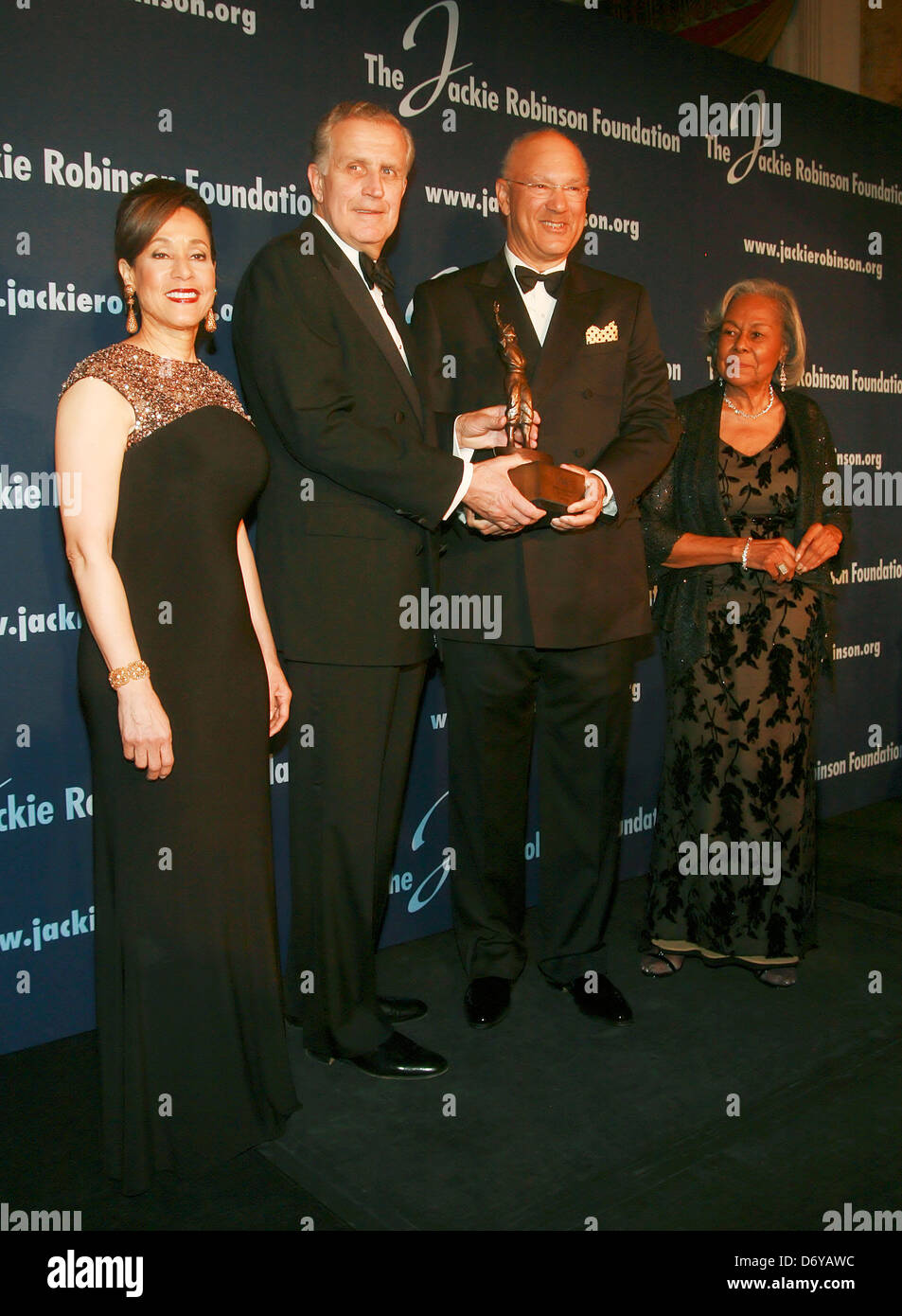 Della Britton Baeza, Paul Tagliabue, Leonard S. Coleman, Jr. and Rachel