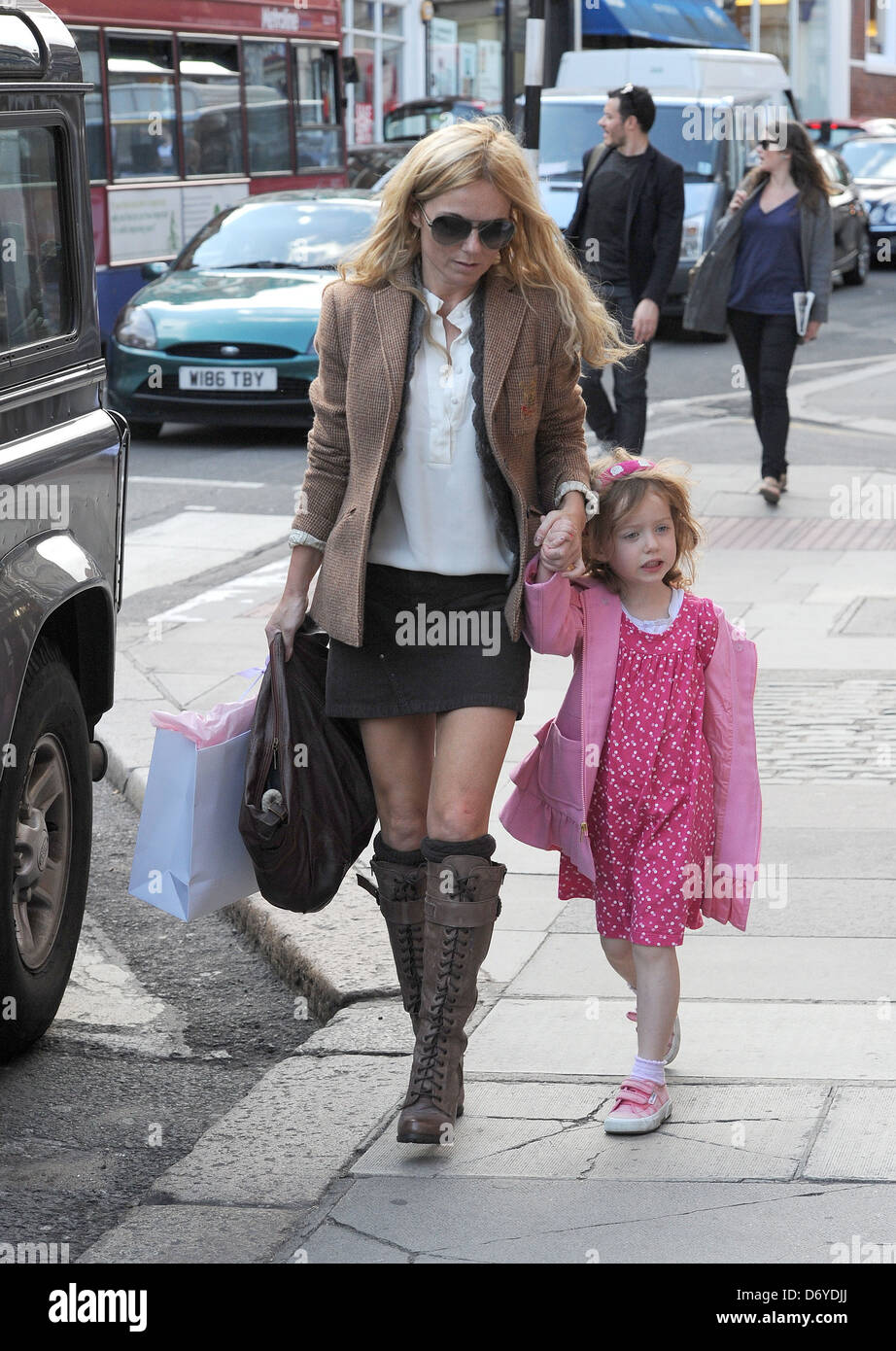 Geri Halliwell running errands in Hampstead with her daughter Bluebell
