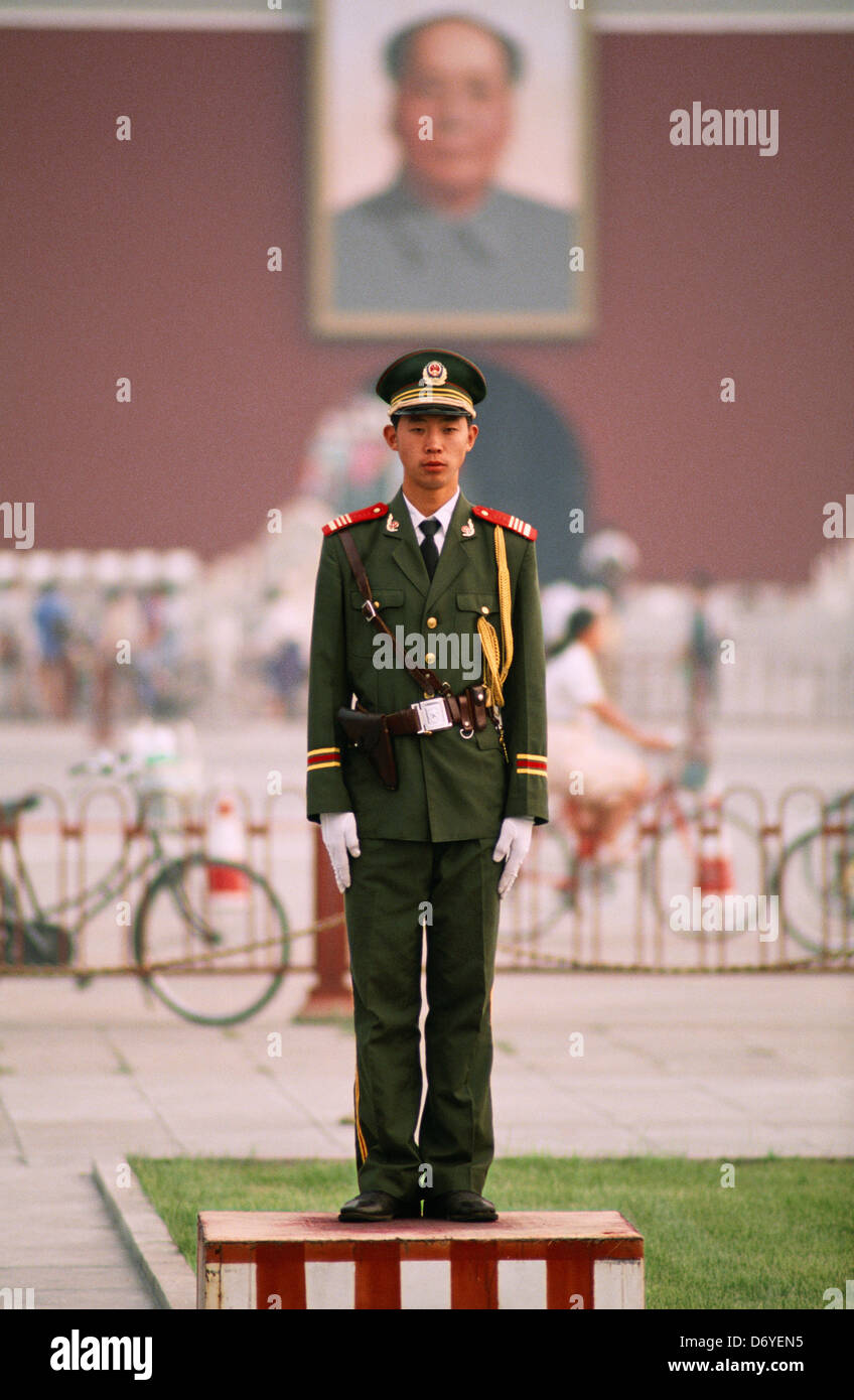 Chinese soldier standing on a platform in Tiananmen Square, Hall Of Supreme Harmony, Forbidden City, Beijing, China Stock Photo