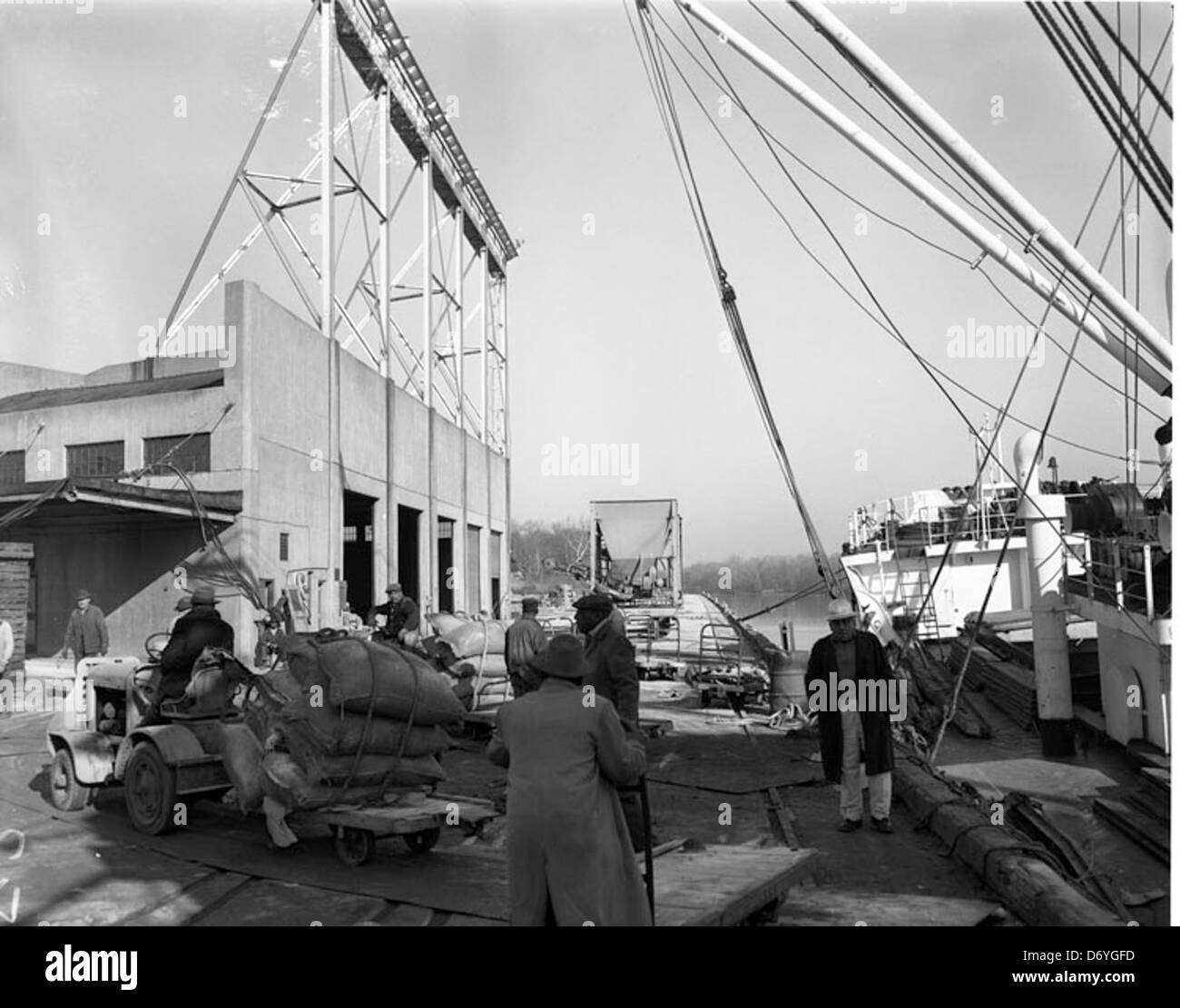 Deepwater Terminal Stock Photo Alamy