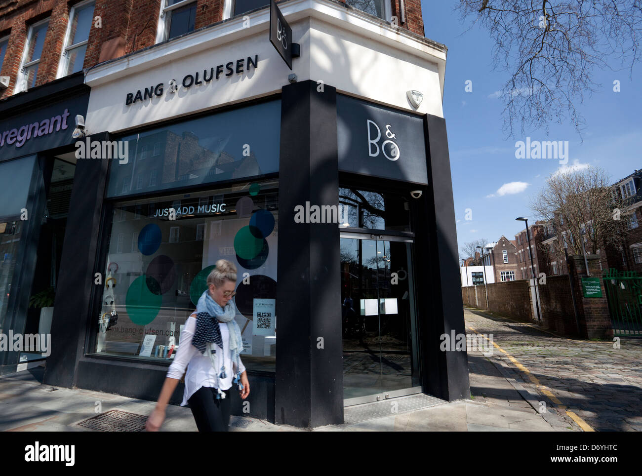 Retail outlet for upmarket Danish audio-visual equipment company Bang &  Olufsen in Islington, London Stock Photo - Alamy