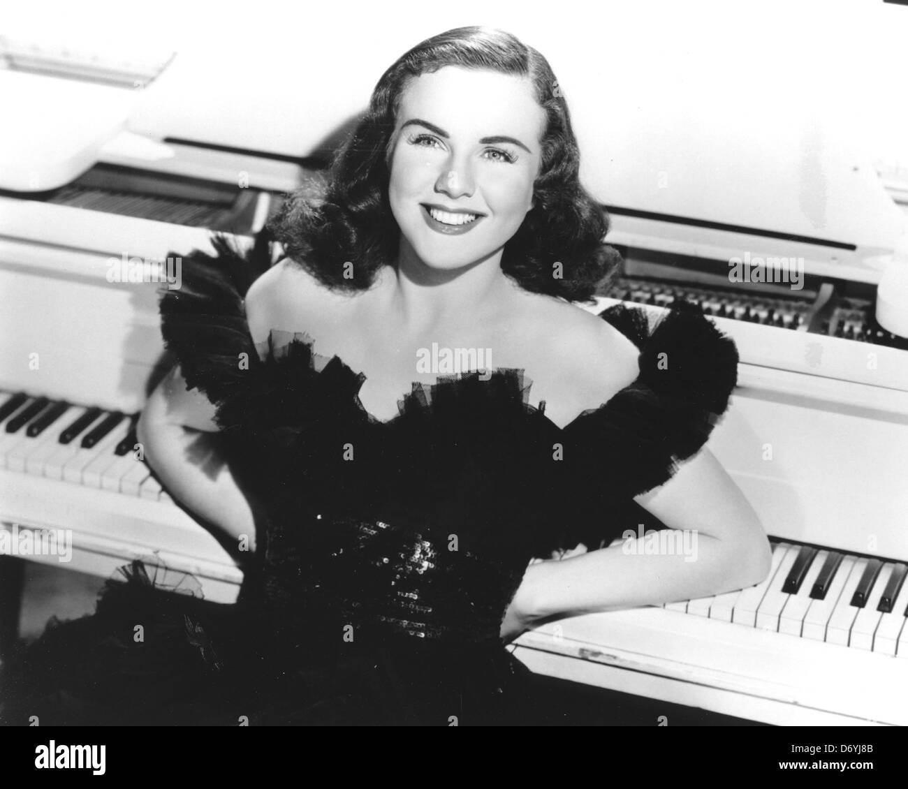 DEANNA DURBIN Candian singer and film actress about 1947 Stock Photo