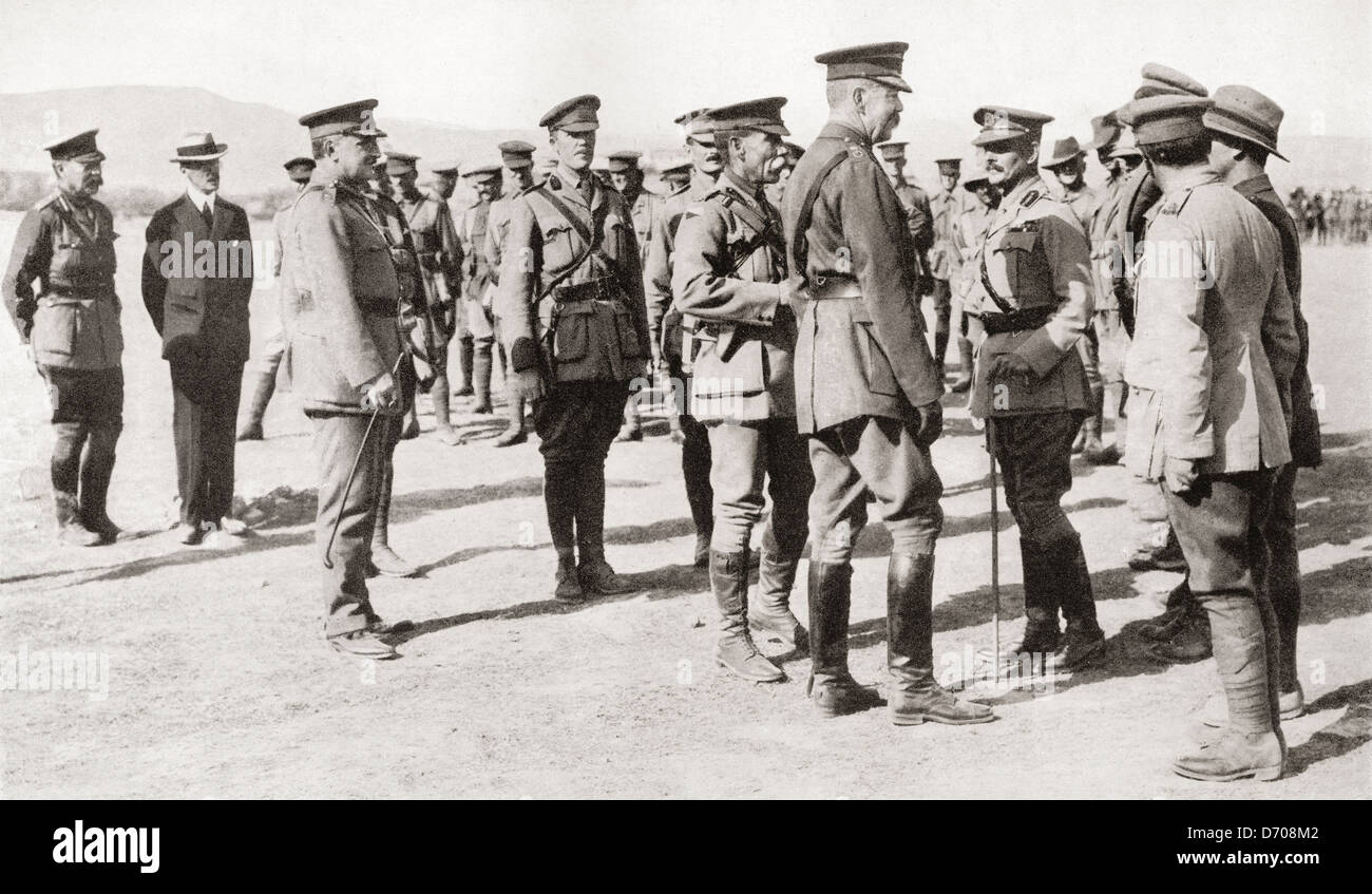 Lord Kitchener's visit to Gallipoli, among the Australian troops at 'Anzac'. Stock Photo
