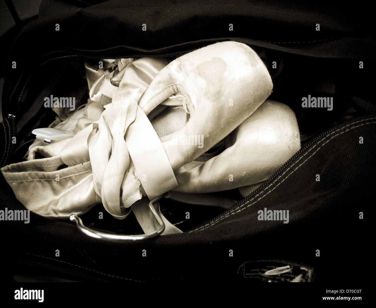 Pointe shoes hires stock photography and images Alamy