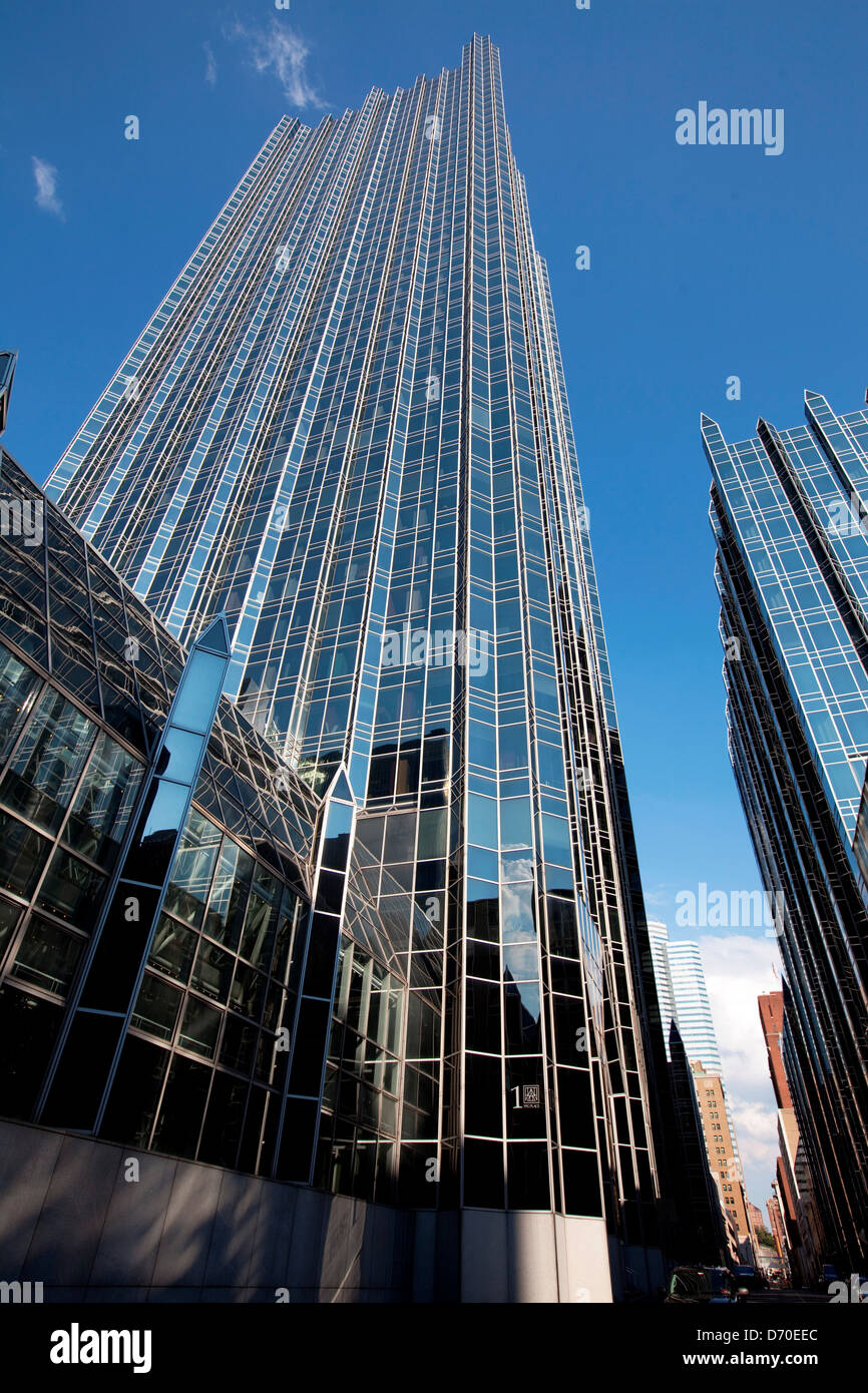 Pittsburgh, PA USA PPG Building, Corporate Headquarters, 50 OFF