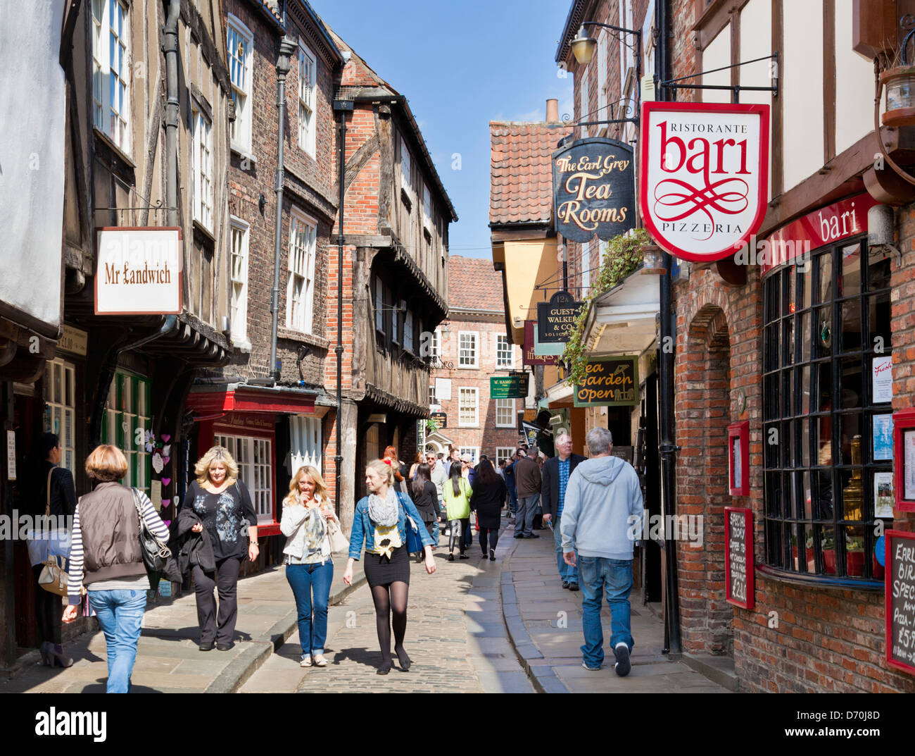 York Shambles The Shambles, the narrow street of half-timbered old medieval buildings, York, North Yorkshire England, UK, GB, EU, Europe Stock Photo