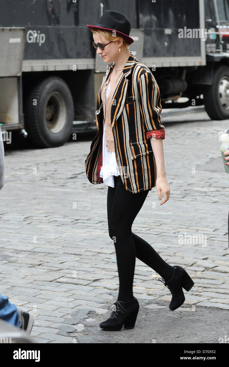 Evan Rachel Wood filming on location in Manhattan for the movie 'A Case ...