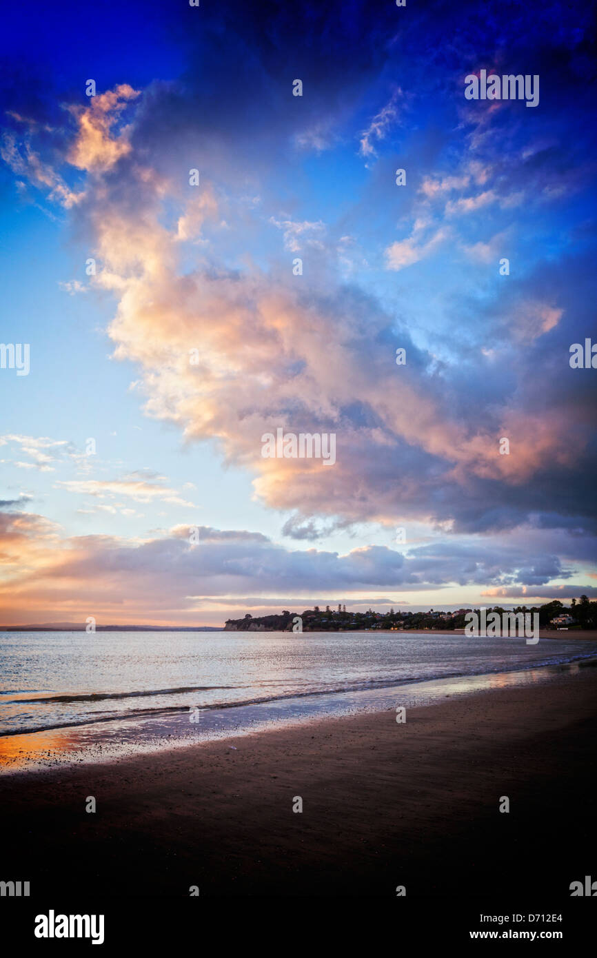 Takapuna Beach High Resolution Stock Photography and Images Alamy