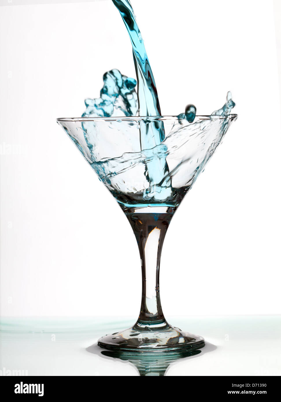 Alcohol splash martini glass macro hi-res stock photography and images -  Alamy