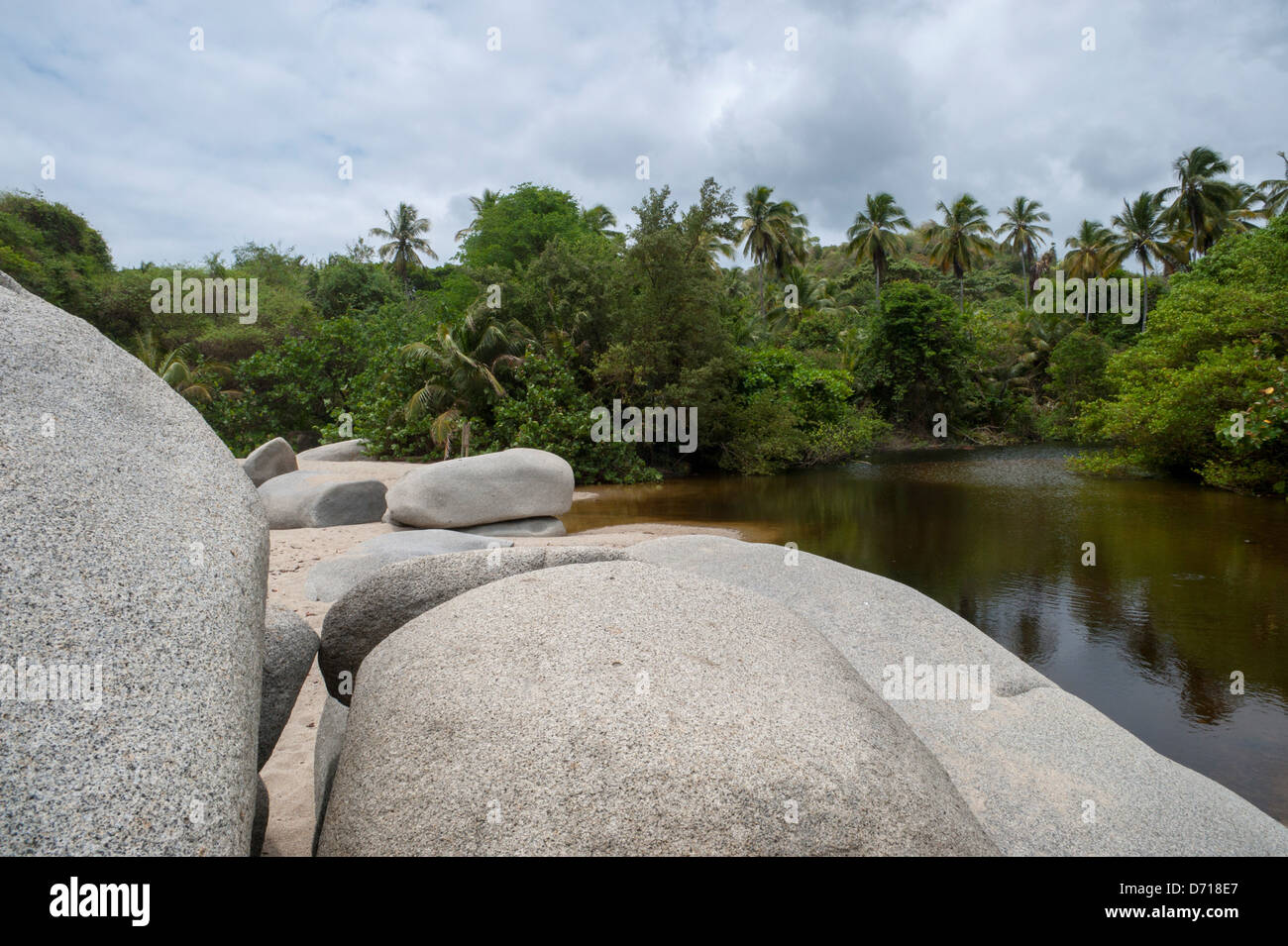 Colombia Granitic Rocks Beach with granite rocks hi-res stock photography and images - Alamy