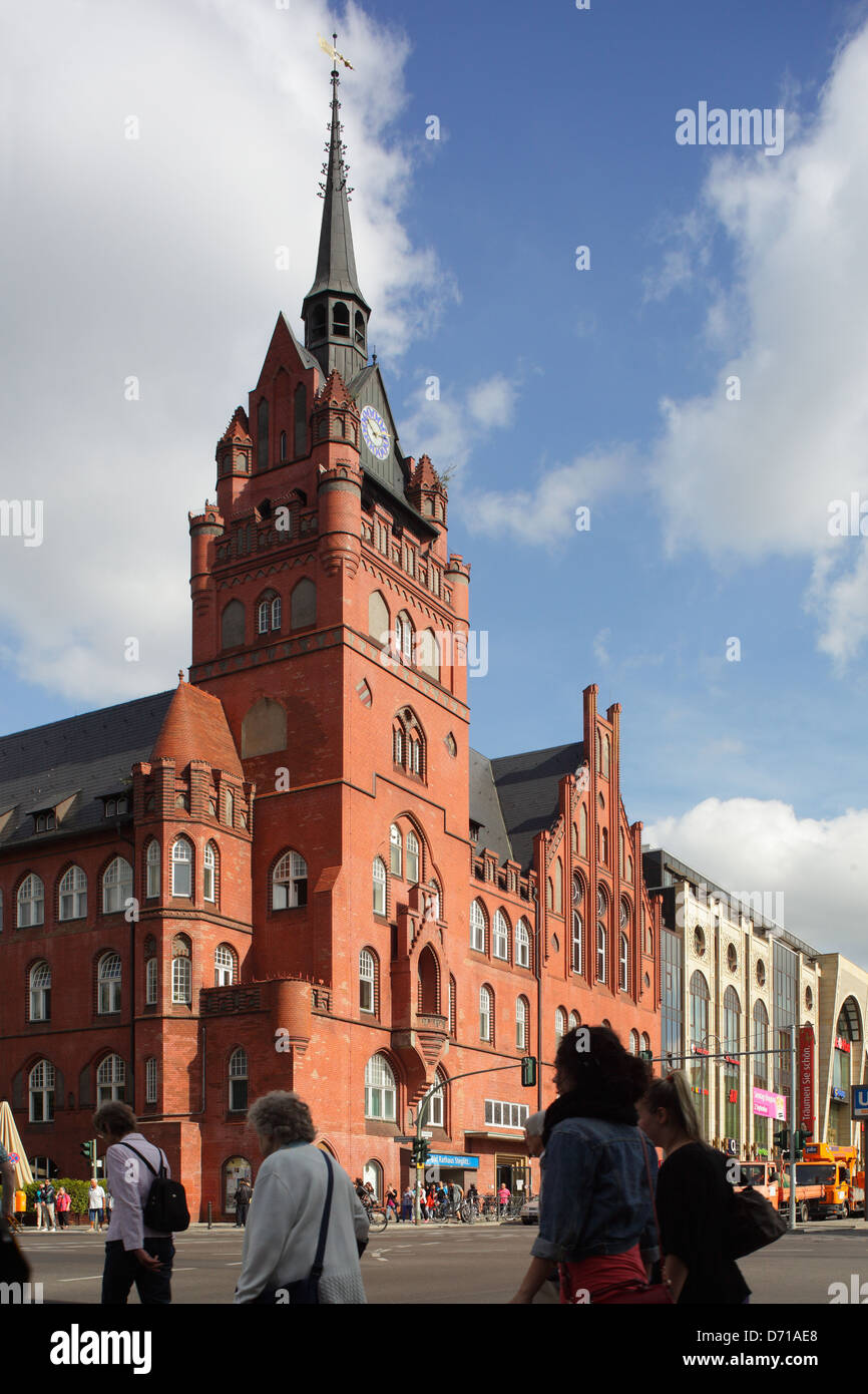 Berlin, Germany, the Rathaus Steglitz, right the shopping center The Castle Stock Photo
