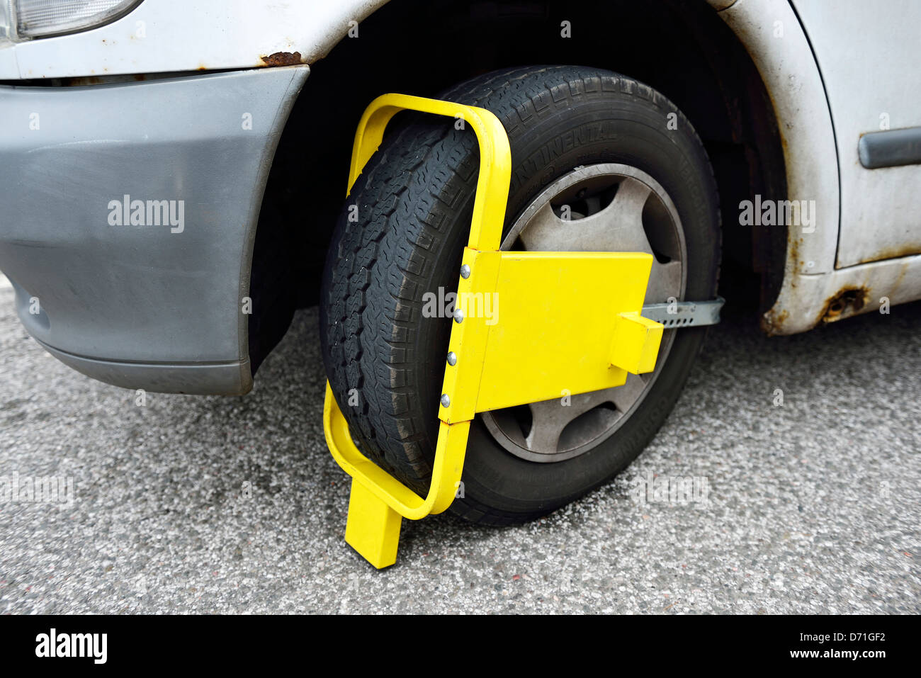 Park claw in an automobile Stock Photo