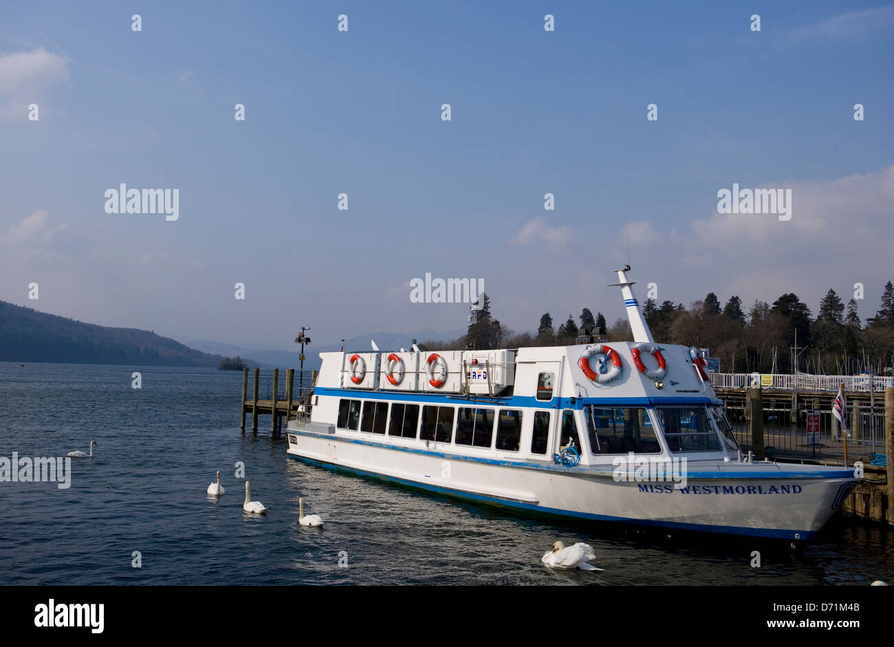 Tour boat on lake Windermere, Lake District Stock Photo Alamy