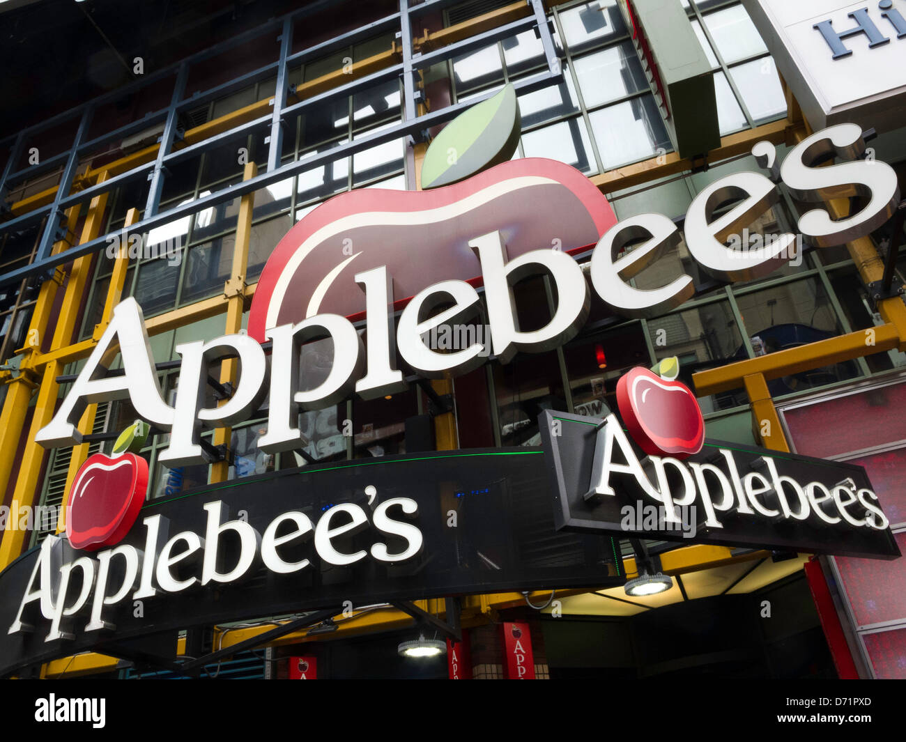 Applebee's Restaurant, Times Square, NYC Stock Photo Alamy
