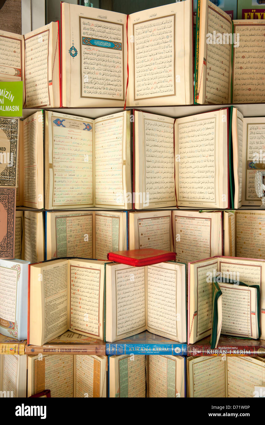 Türkei, Istanbul, Beyazit, im alten Bücherbasar in Istanbuler Stadtteil Beyazit, Stock Photo