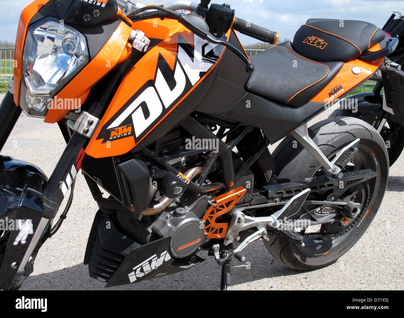Ktm 125 duke 125cc hi-res stock photography and images - Alamy