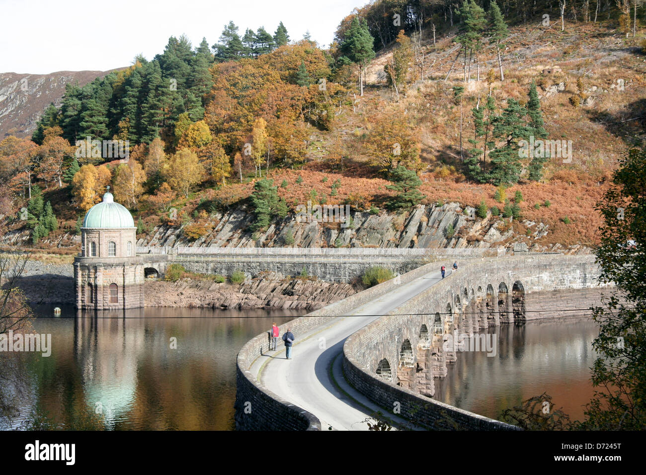 autumn colours Carreg-ddu-Reservoir dam Elan Valley Powys Wales UK Stock Photo