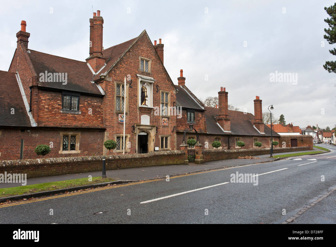 Traditional almshouses in the village of Bray in Berkshire, the buildings are Grade 1 listed. Stock Photo