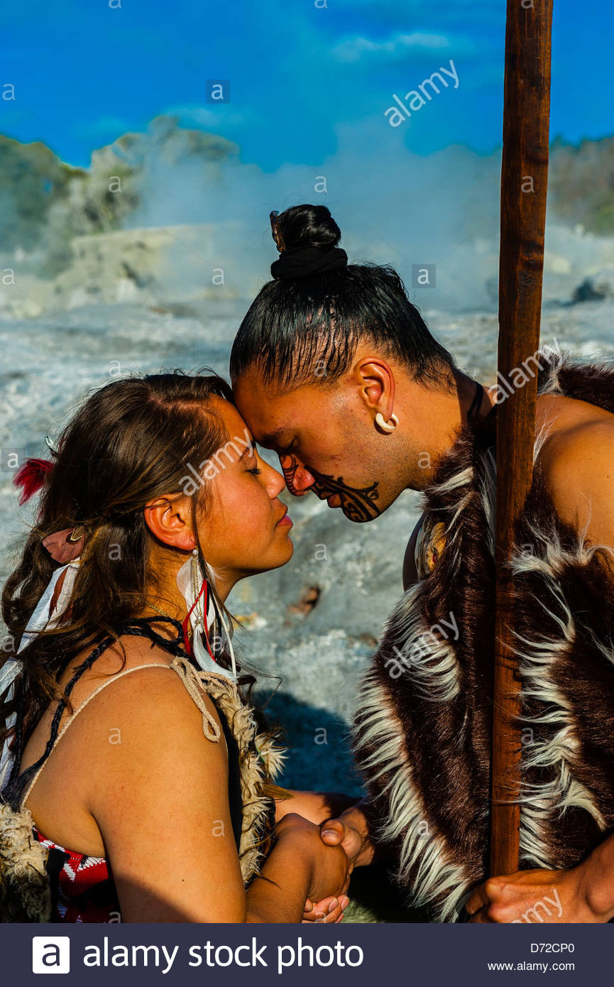 Hongi New Zealand Traditional Greeting Stock Photos & New Zealand Traditional ...