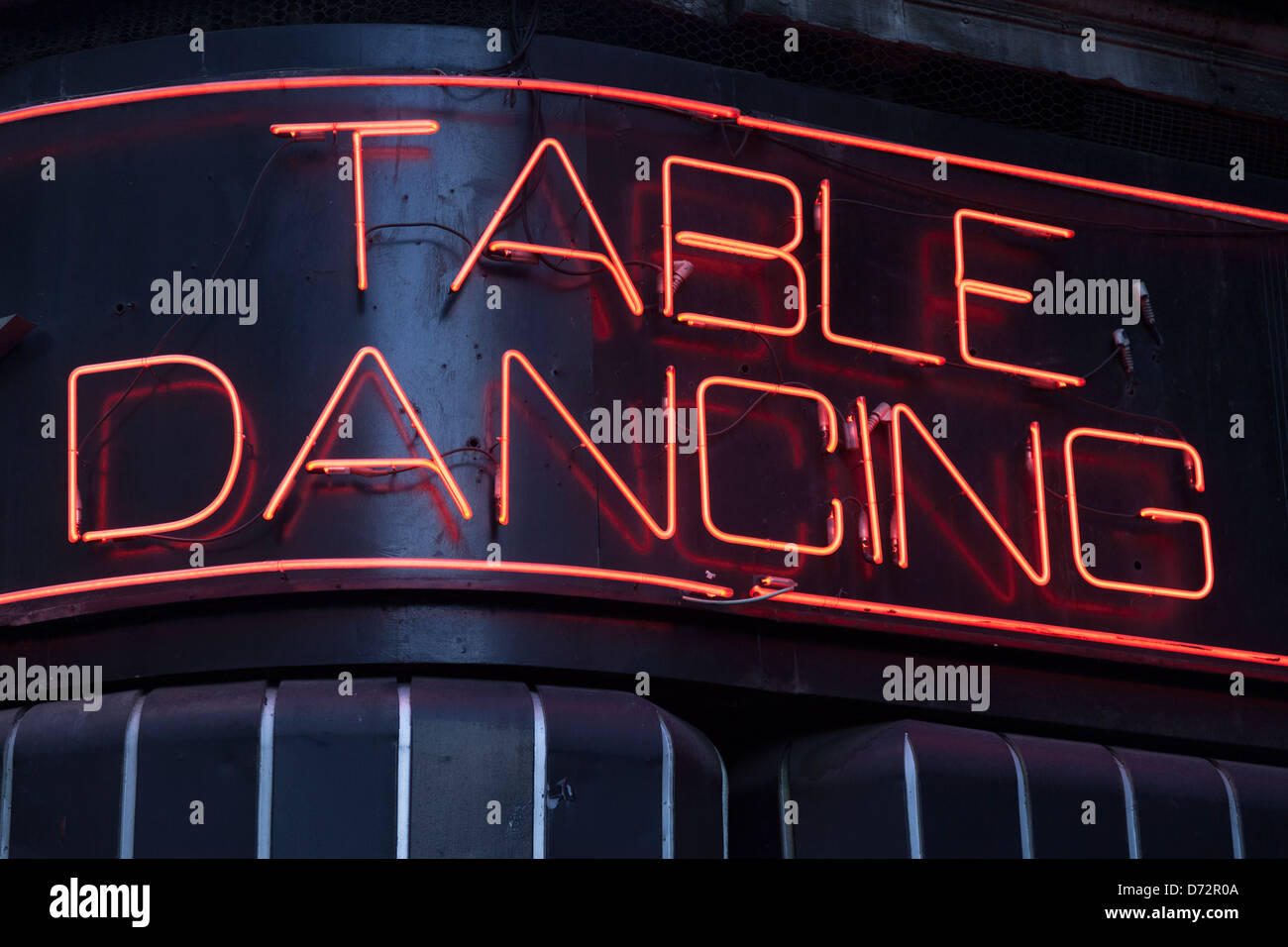 Table dancing club hi-res stock photography and images - Alamy