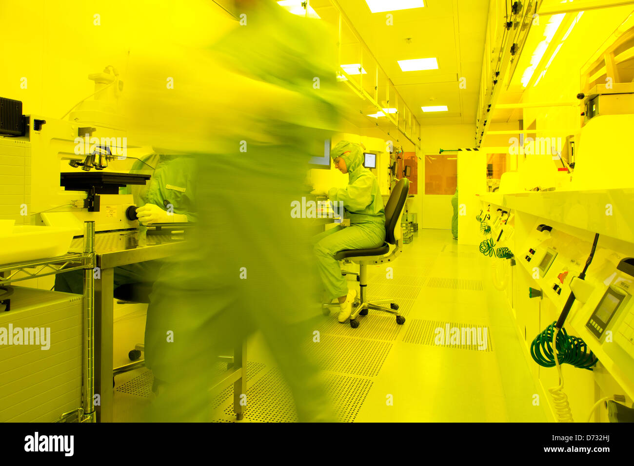 Dortmund, Germany, scientists at iX-factory work in the clean room Stock Photo