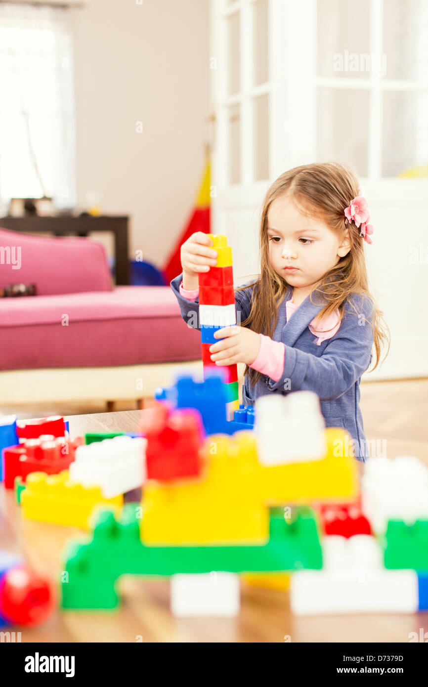Little girl playing Stock Photo - Alamy