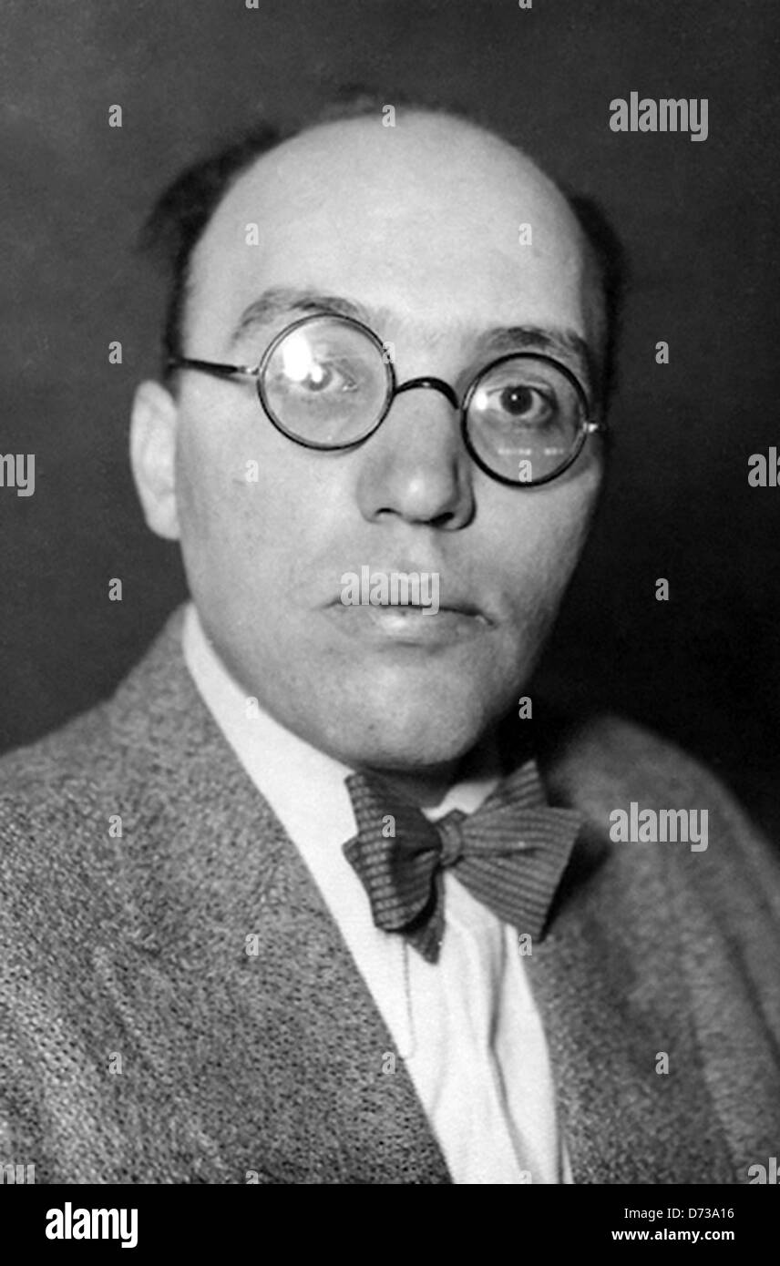 KURT WEILL (1900-1950) German composer in 1932 while working with Bertolt Brecht Stock Photo