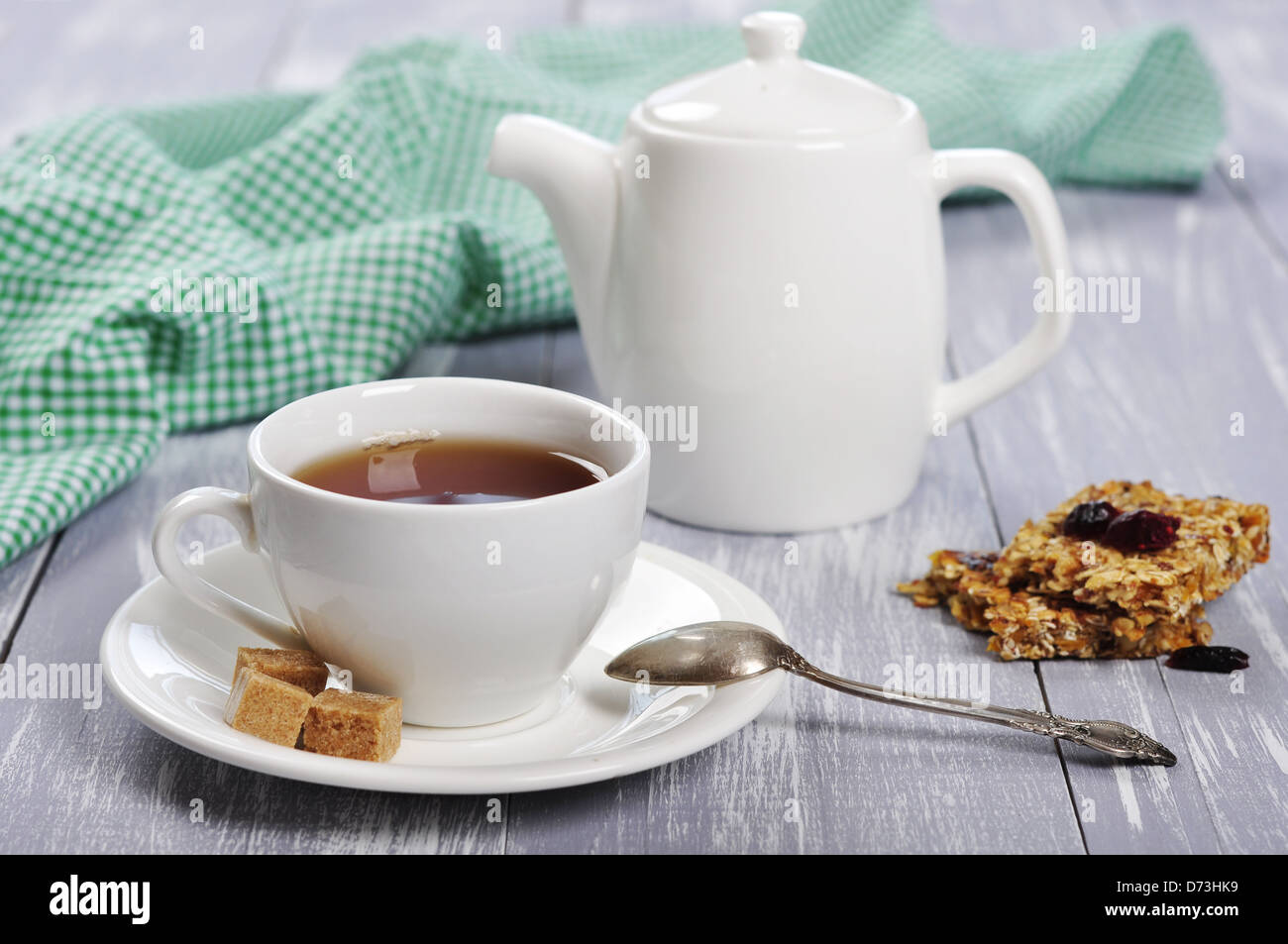 Shiny teapot hi-res stock photography and images - Alamy