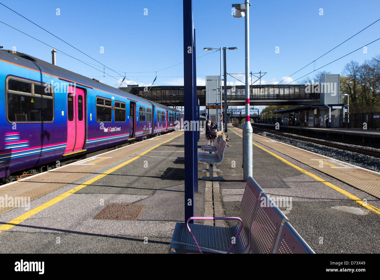 Bedford Train Station Stock Photo - Alamy