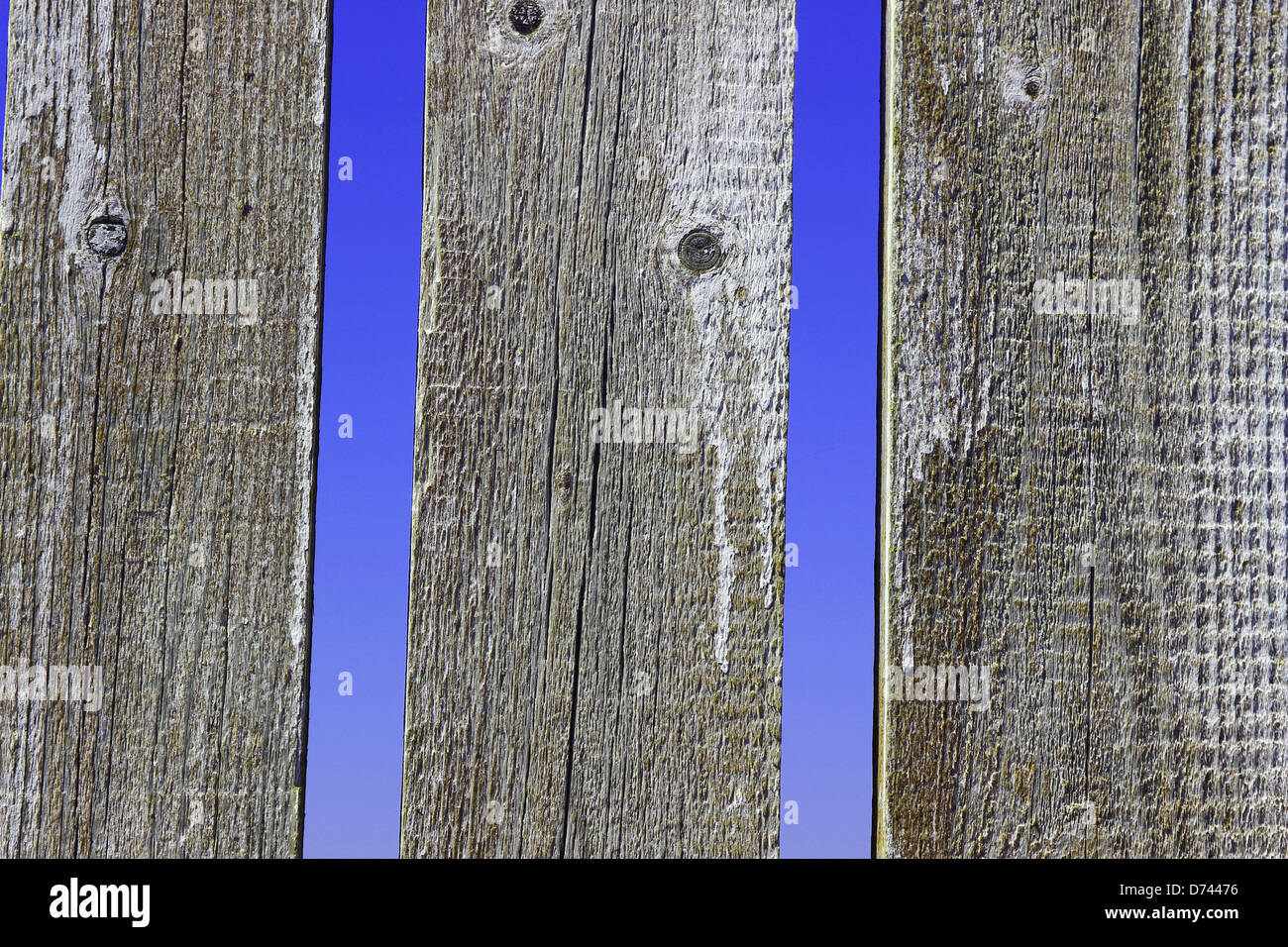 Wooden or timber fence fences hi-res stock photography and images - Alamy