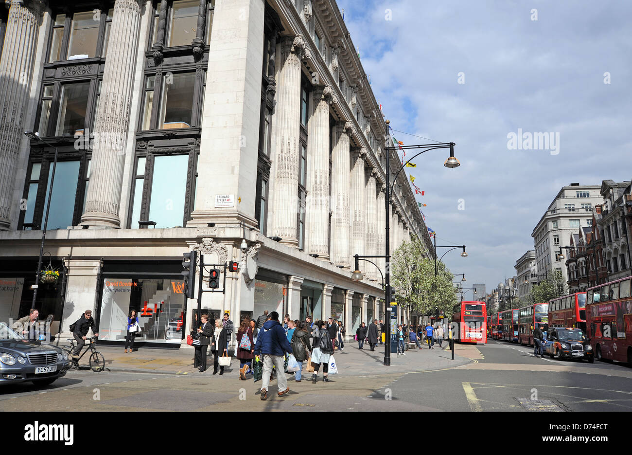 Selfridge and Co department store in Oxford Street London W1 UK Stock ...
