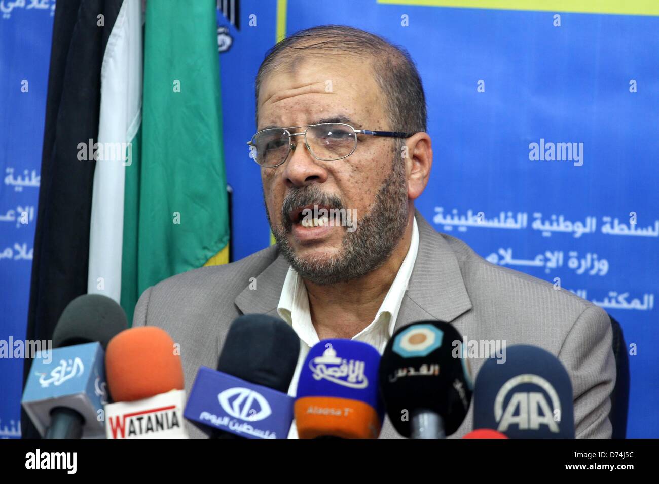April 29, 2013 - Gaza City, Gaza Strip, Palestinian Territory - Deputy ...