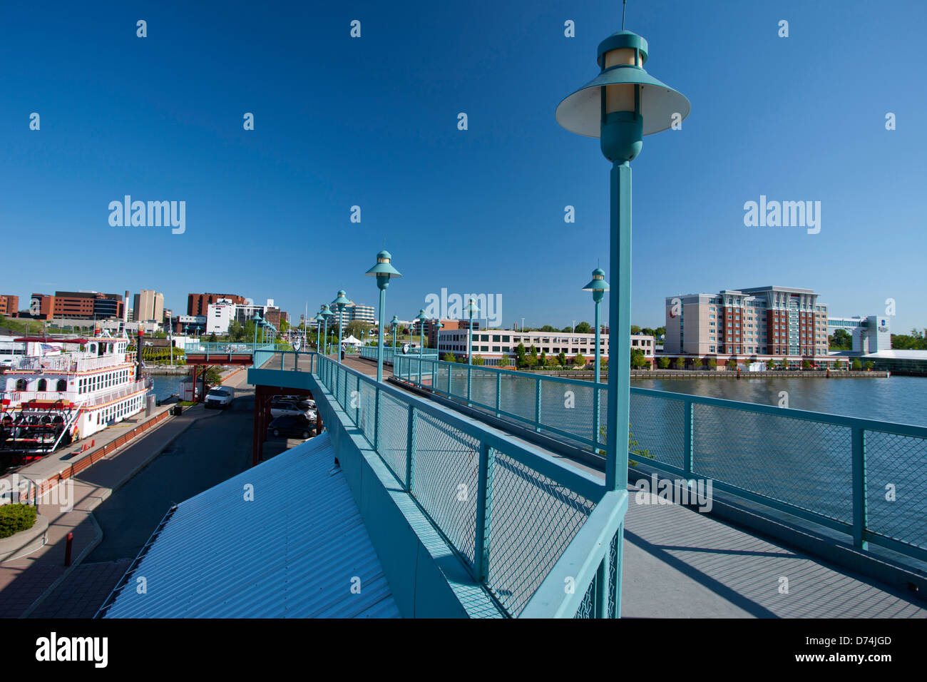 PROMENADE DOBBINS LANDING WATERFRONT ERIE PENNSYLVANIA USA Stock Photo