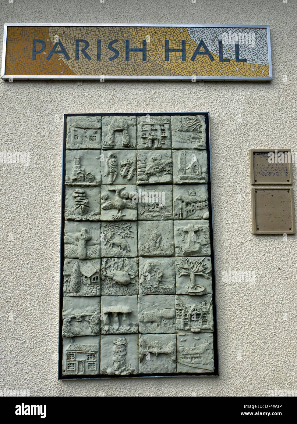 Moretonhampstead Parish hall with artwork on external wall Stock Photo