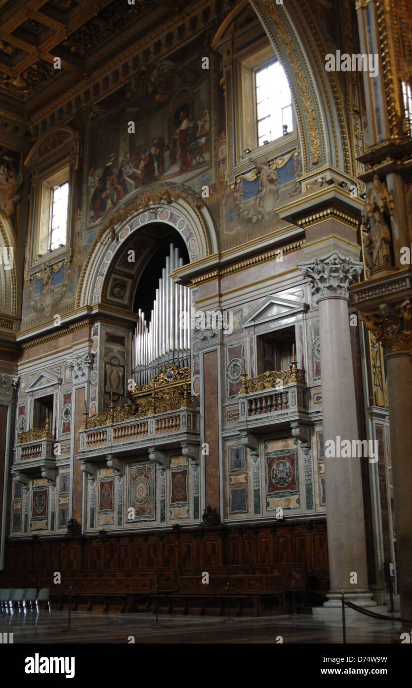 Archbasilica of Saint John Lateran. Interior rebuilt by Francesco Borromini (1599-1667). 1646-1649. Apse. Detail. Rome. Italy. Stock Photo